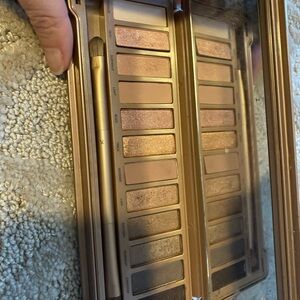 Urban Decay Naked 3 Eyeshadow Palette - Neutral Shades